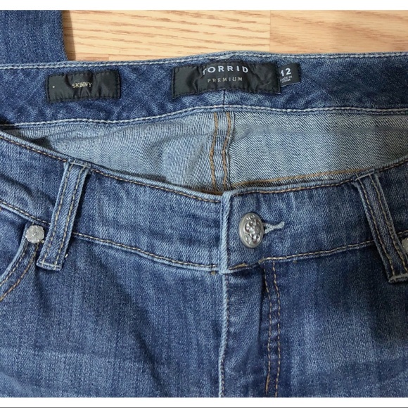 Torrid Premium Skinny Patched Jeans - Picture 4 of 5